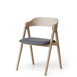 Dining chairs a in classic design Hammel Findahl – by